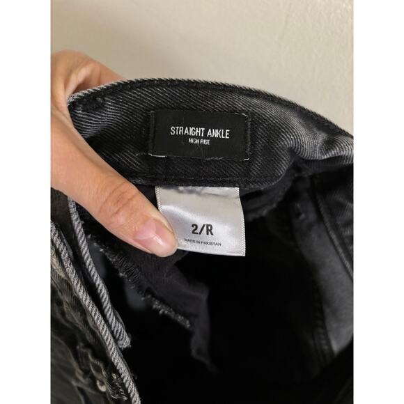 Express Jeans Women's 2 High Rise Straight Ankle Black Vintage Wash Cut Out - Picture 8 of 9